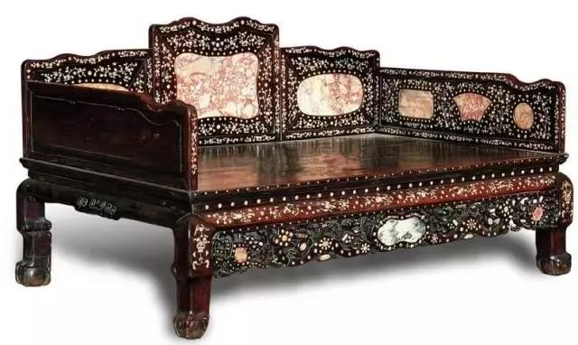 清末 紅木嵌螺鈿理石羅漢床