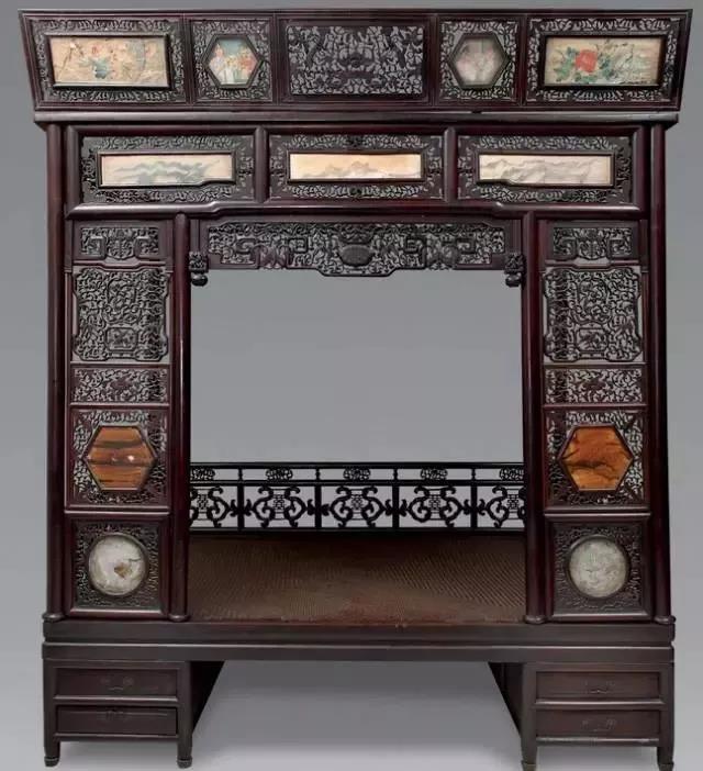 清晚期 紅木嵌黃楊象骨玻璃畫架子床