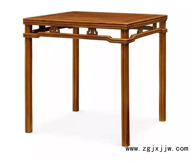 明末清初 黃花梨垛邊霸王棖八仙桌