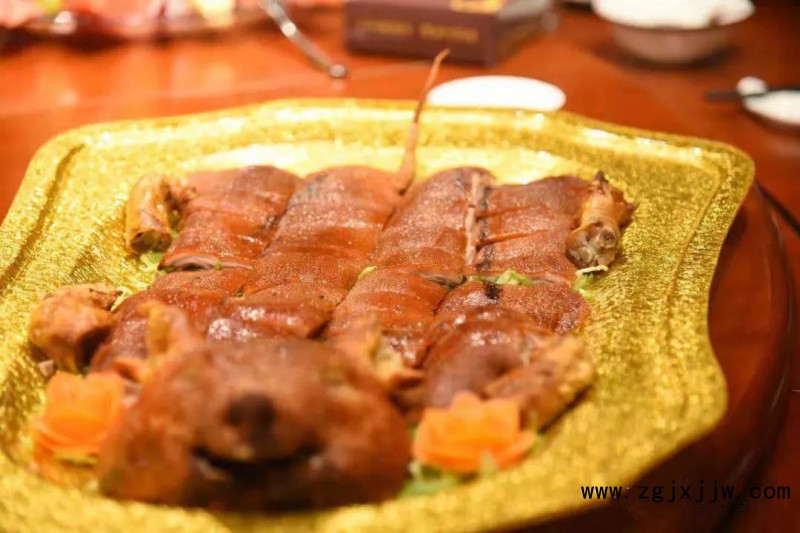 港式沙拉皇子豬