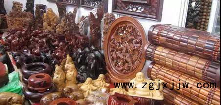 白檀、黑檀、紅檀、綠檀、青檀、紫檀都是些什么木頭?