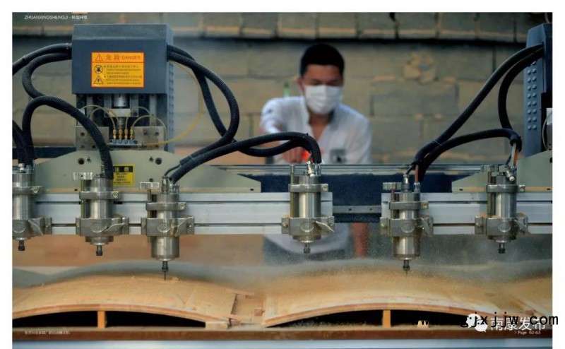 自動雕花機(楊曉明 攝)