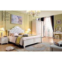 木佰創美式家具：象牙白美式壓紋床025#（白皮拉扣）