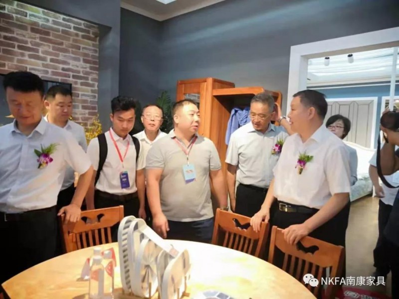 沈陽國際家博會參與行業(yè)交流