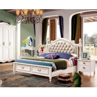 潤潼新美式家具1852#大床（香檳）