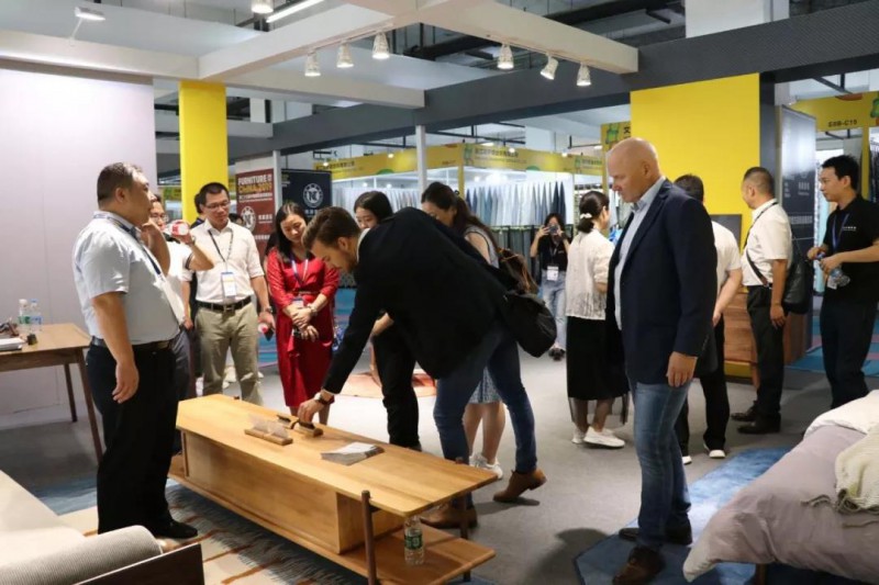 南康家具只有走出去引進來才有未來