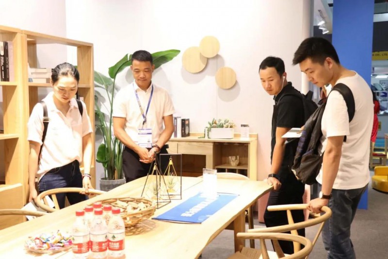 南康家具只有走出去引進來才有未來2