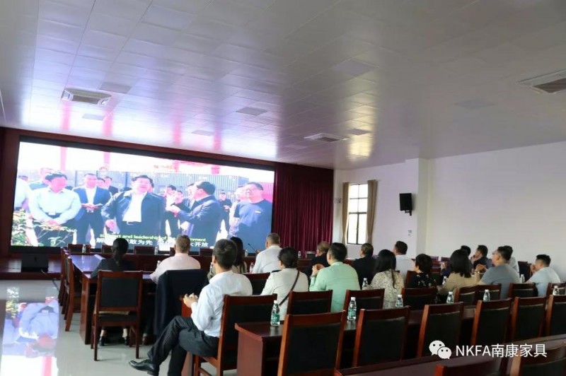 中國教育國際交流協會國際職業代表團一行考察南康家具產業19