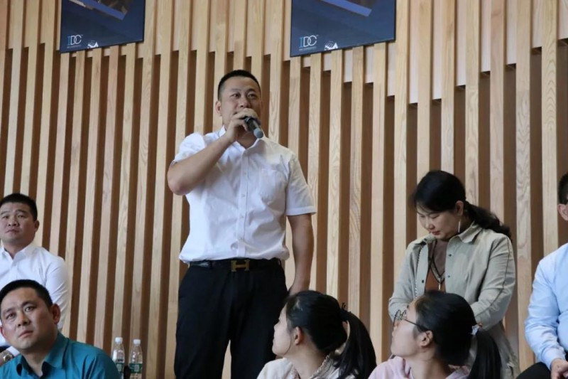 南康家具企業對公司核心技術興趣十足,唐經理現場答疑