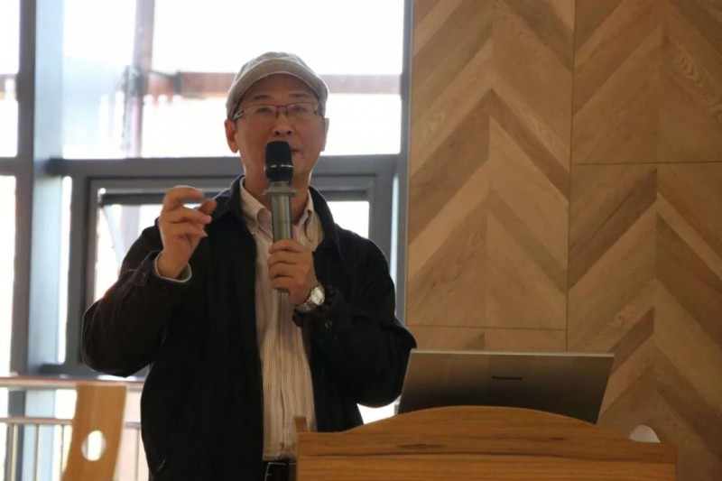 上海木材行業協會針葉材專業委員會秘書長李培新