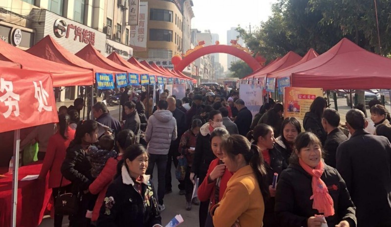 &ldquo;送崗下鄉(xiāng)進(jìn)唐江&rdquo;家具企業(yè)為就業(yè)扶貧打頭陣！2