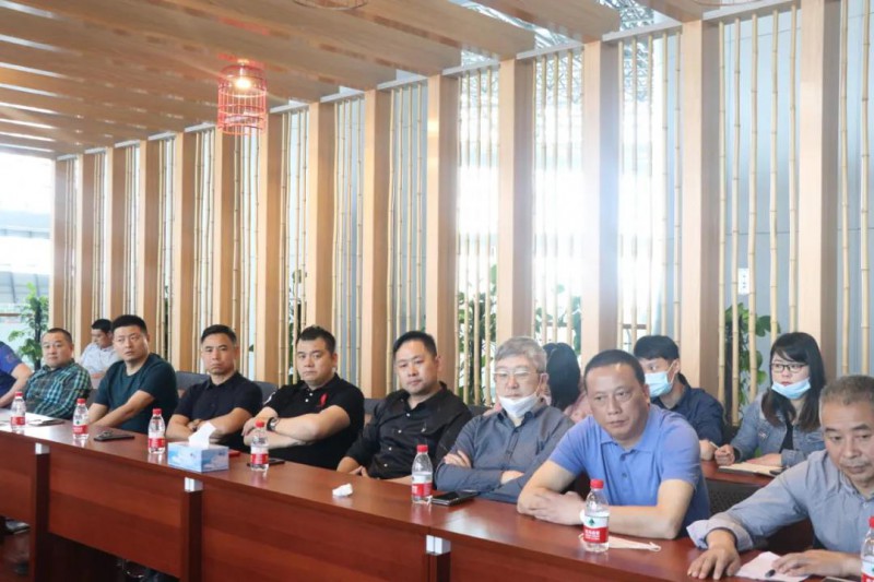 企業紛紛站在各自的角度提出了問題和顧慮，為更好地打造&ldquo;泛家居體驗中心&rdquo;