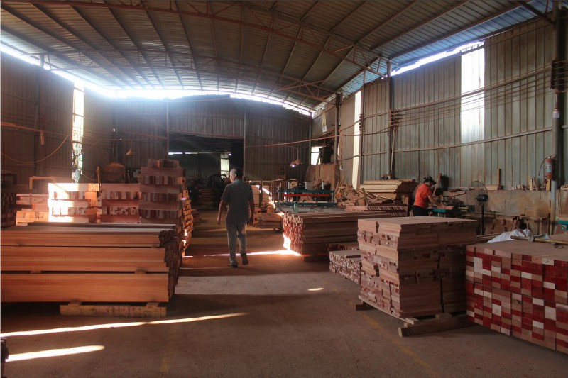 南洋花梨木家具廠家原料實(shí)拍21