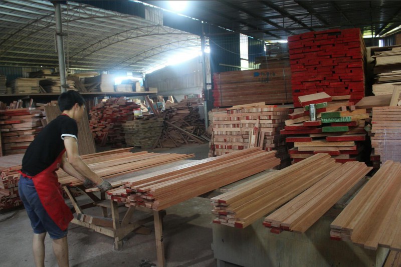 南洋花梨木家具廠家原料實(shí)拍22