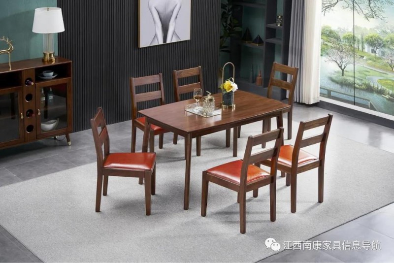 江西南康金絲檀木家具產品4