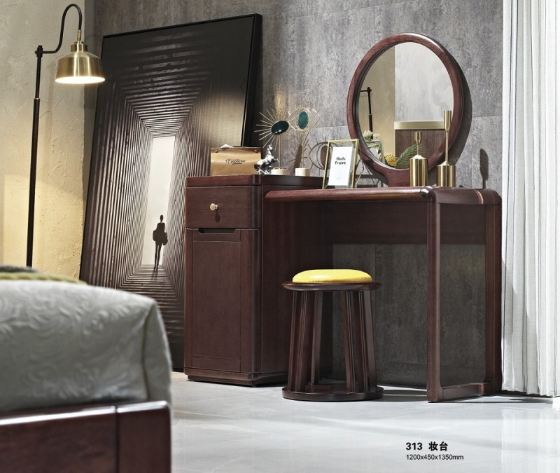江西南康華民盛現(xiàn)代輕奢家具6