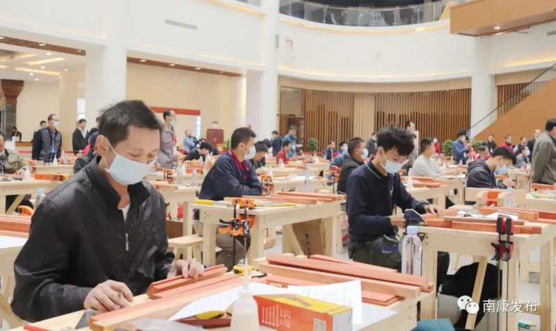 比賽現場場面壯觀