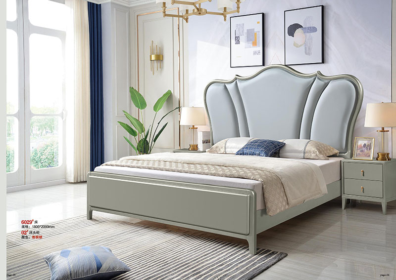 江西南康豪銘鈺實木床1