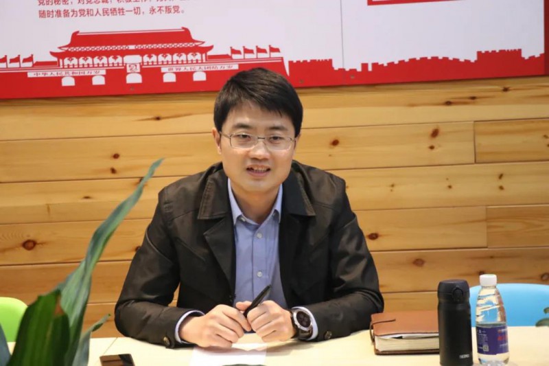 贛州市工信局黨組成員、副局長殷俊