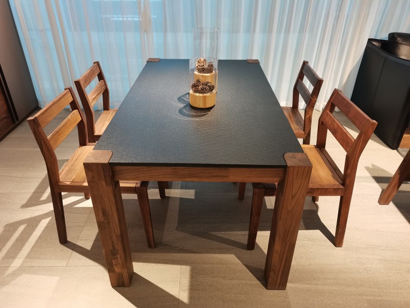 青侖德式極簡北美黑胡桃木家具展廳