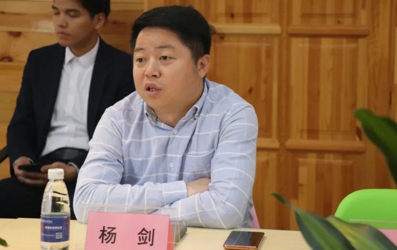 區家具協會秘書長楊劍