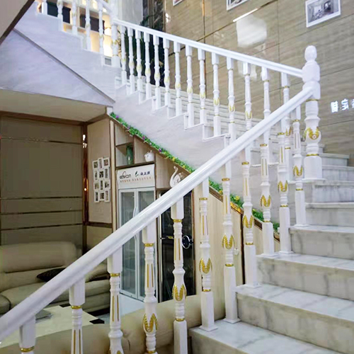 江西贛州實(shí)木樓梯廠家工程案例3