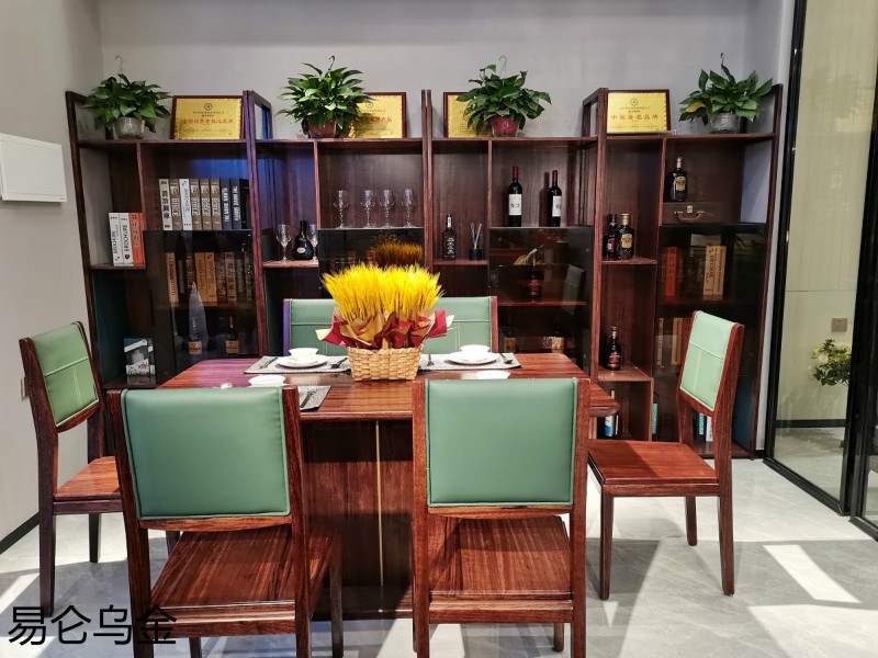易侖烏金家具展廳實(shí)拍11