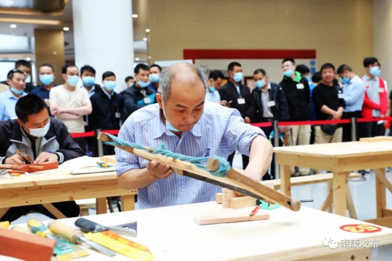 比賽現場緊張而激烈