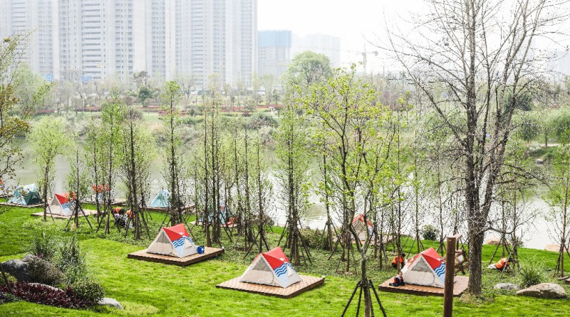 星樂(lè)度&middot;露營(yíng)樂(lè)園