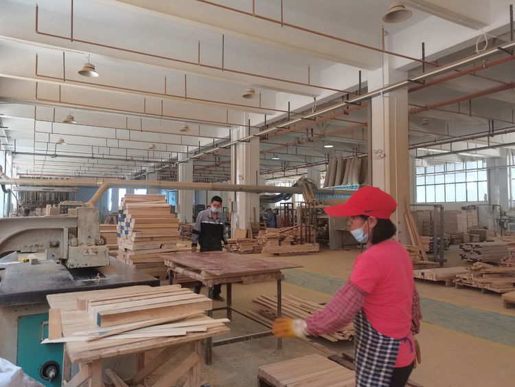 江西南康白坯家具加工廠家9