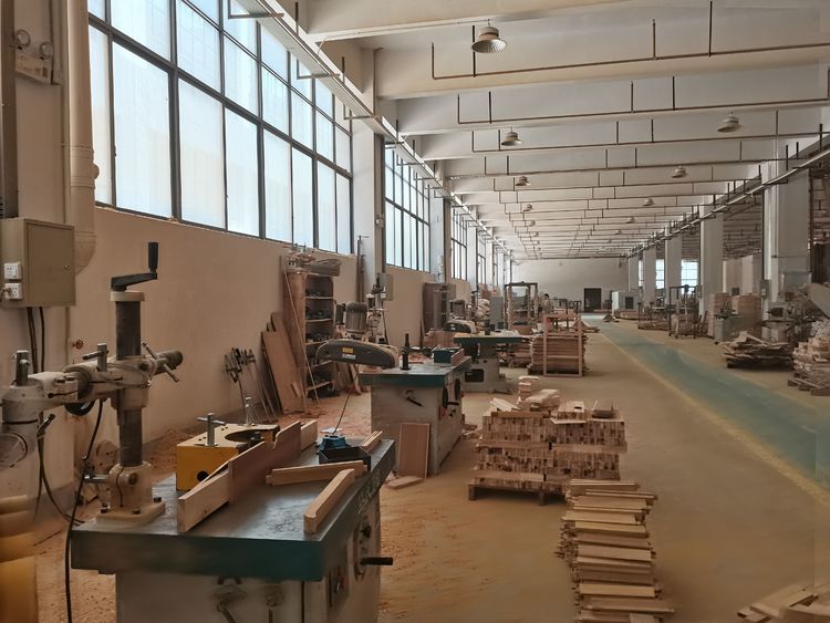 江西南康白坯家具加工廠家6