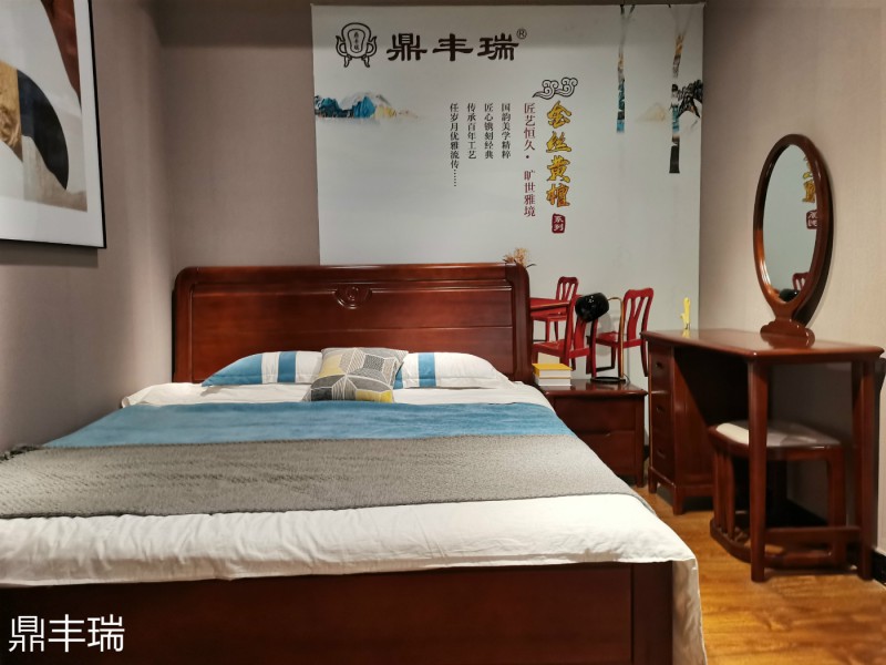 鼎豐瑞金絲黃檀木家具展廳9