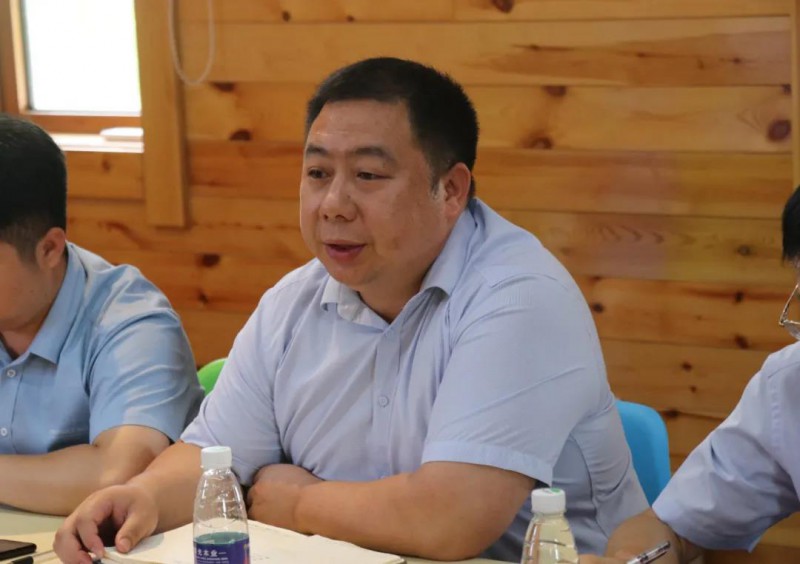 區家具協會會長顧建廈