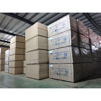 愛格森刨花板廠家倉庫實拍