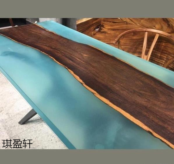 江西南康樹(shù)脂原木大板10