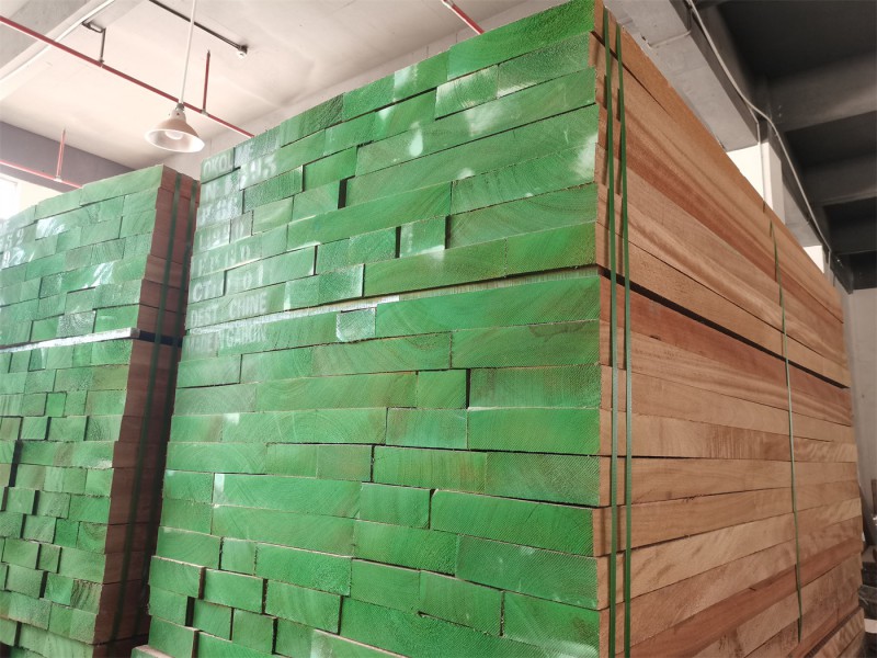 江西南康金絲檀和樹(shù)脂大板家具定制生產(chǎn)廠家工廠實(shí)拍7