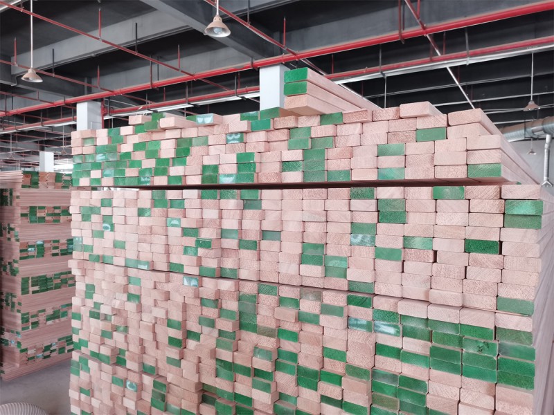 江西南康金絲檀和樹(shù)脂大板家具定制生產(chǎn)廠家工廠實(shí)拍9