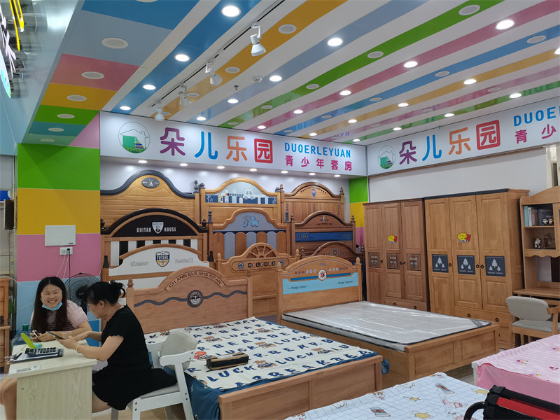 朵兒樂園青少年兒童家具展廳實拍4