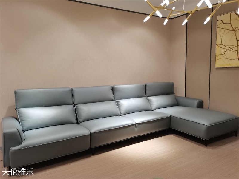 天倫雅樂現代簡約輕奢軟體家具展廳實拍8