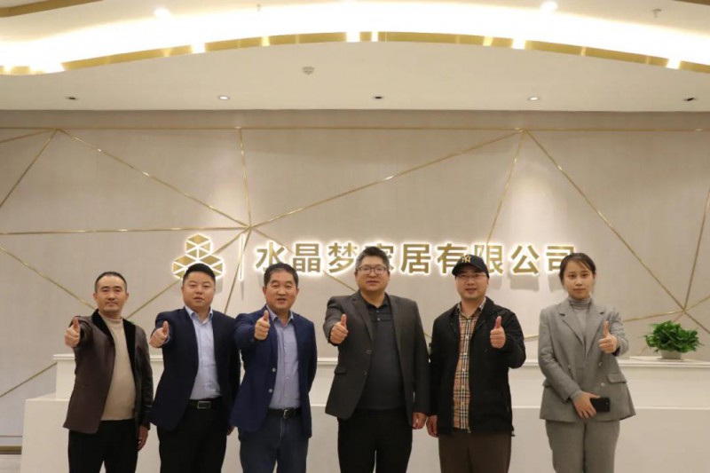 區委常委、副區長李成勝率隊調研南康軟體家具企業，為打造5000億產業集群塑造&ldquo;生力軍&rdquo;