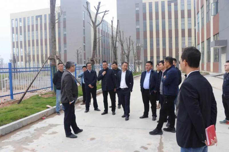 考察龍回半嶺聚集區