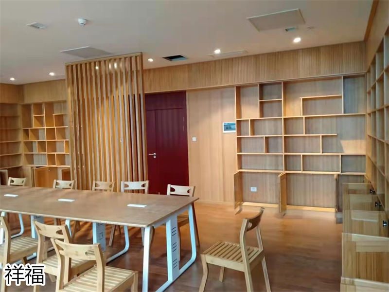 祥福竹家具辦公空間、茶空間、康養(yǎng)民宿、音樂(lè)館、大劇院茶藝館,書畫、國(guó)學(xué)、插花桌椅工程定制廠家