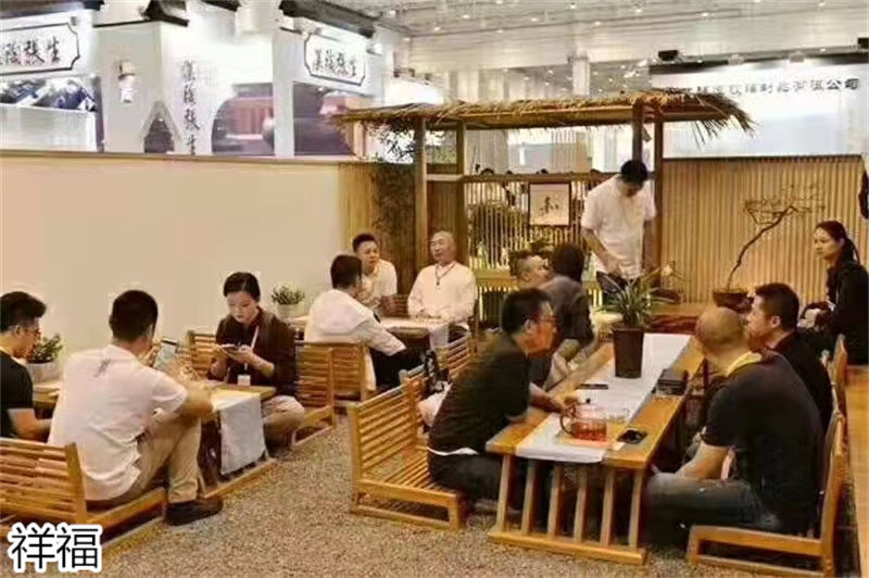 祥福竹家具辦公空間、茶空間、康養(yǎng)民宿、音樂(lè)館、大劇院茶藝館,書畫、國(guó)學(xué)、插花桌椅工程定制廠家