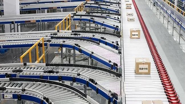 南康家具借助5G、大數(shù)據(jù)、區(qū)塊鏈、人工智能等新一代信息技術(shù)