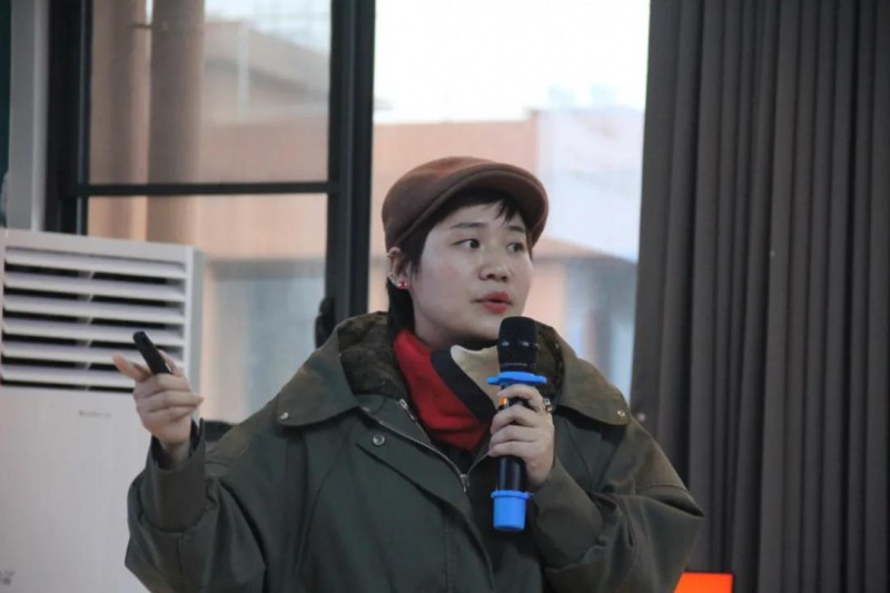 深圳摩訶家居設(shè)計有限公司總經(jīng)理姚芳芳