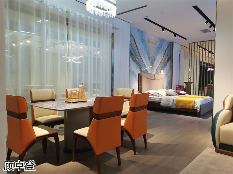 顧卓登實木輕奢風格家具展廳實拍