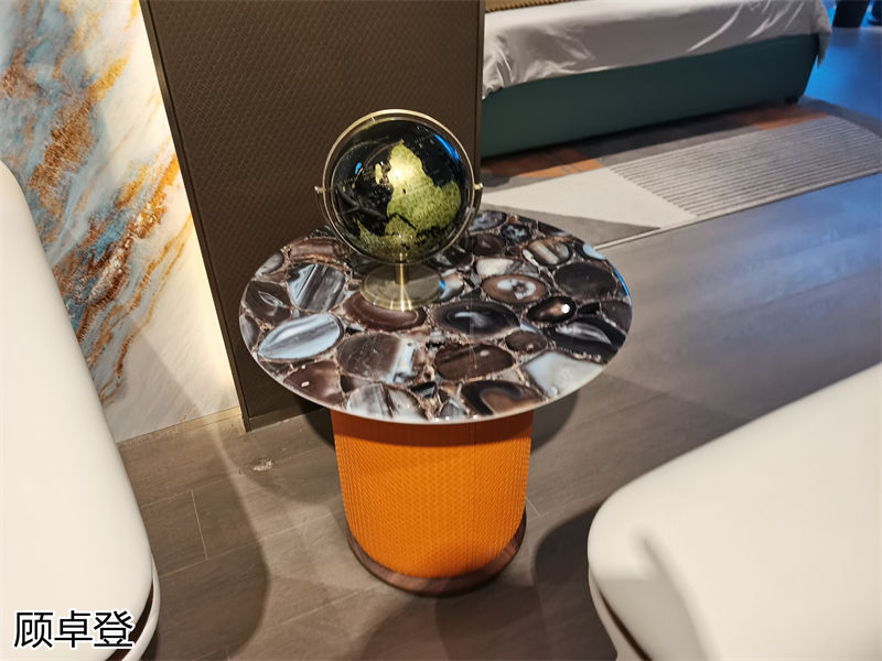 顧卓登實木輕奢風格家具展廳實拍