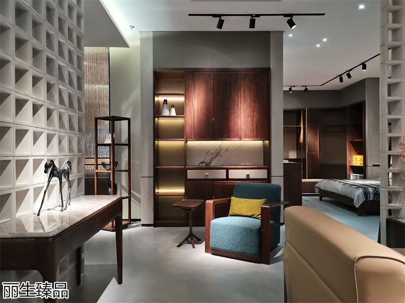 麗生緣&middot;麗生臻品意式輕奢風格烏絲楠木家具展廳實拍