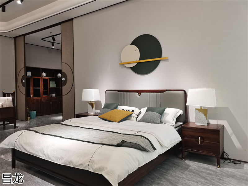 昌龍新中式烏金木整屋定制家具展廳實(shí)拍