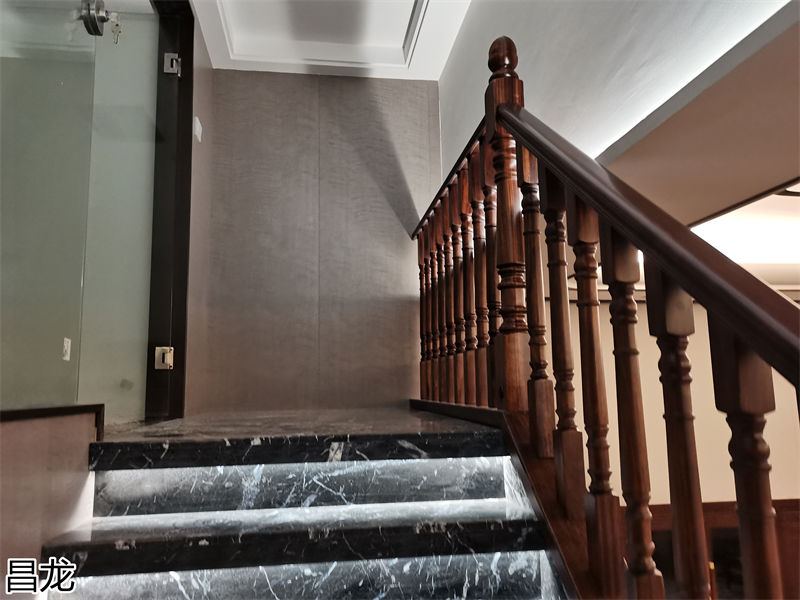 昌龍新中式烏金木整屋定制家具展廳實(shí)拍